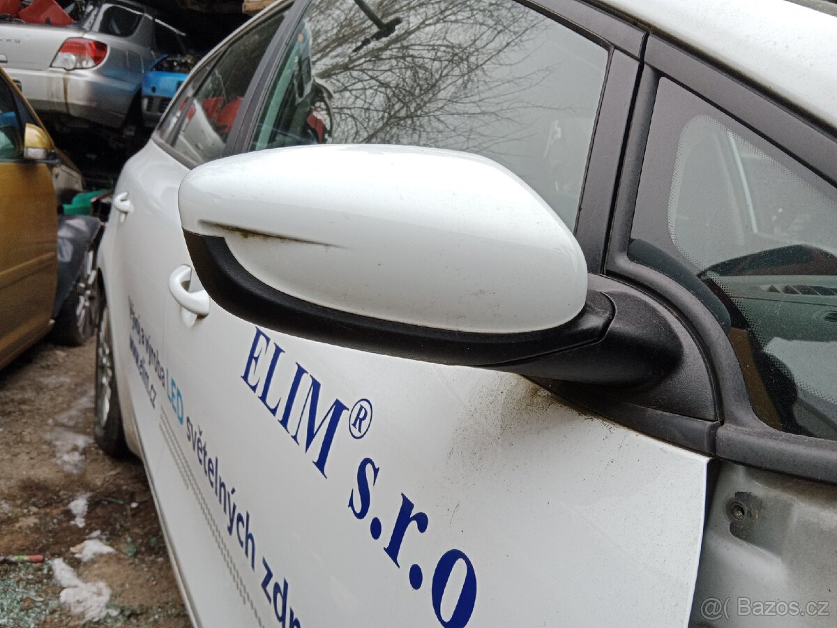 Díly Kia Ceed SW předfacelift - 10