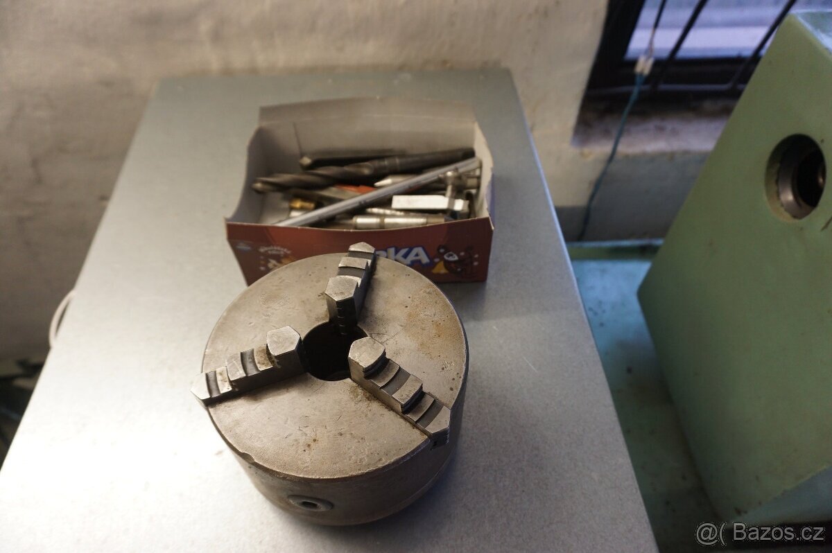 Soustruh 16Y04P - 10