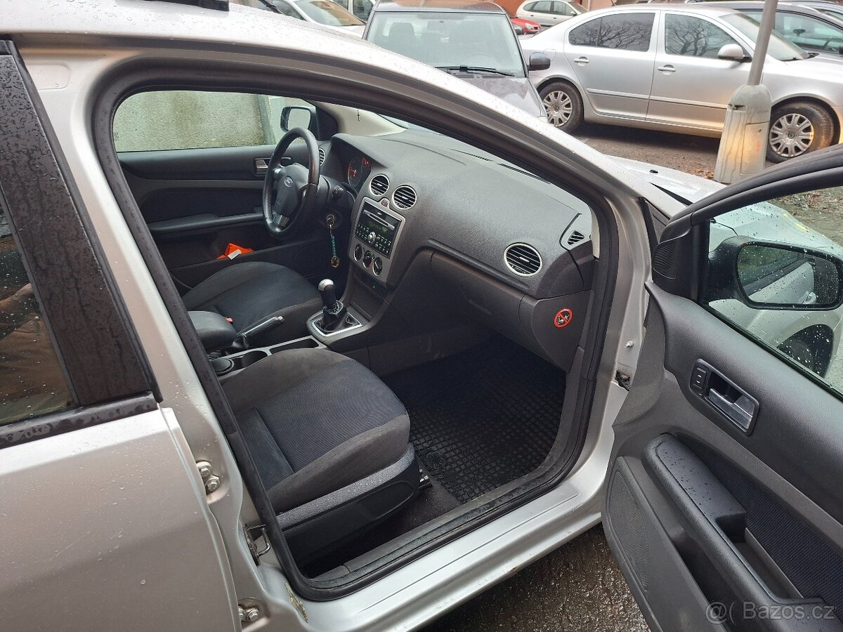 Ford focus 1.8 tdci combi - 10