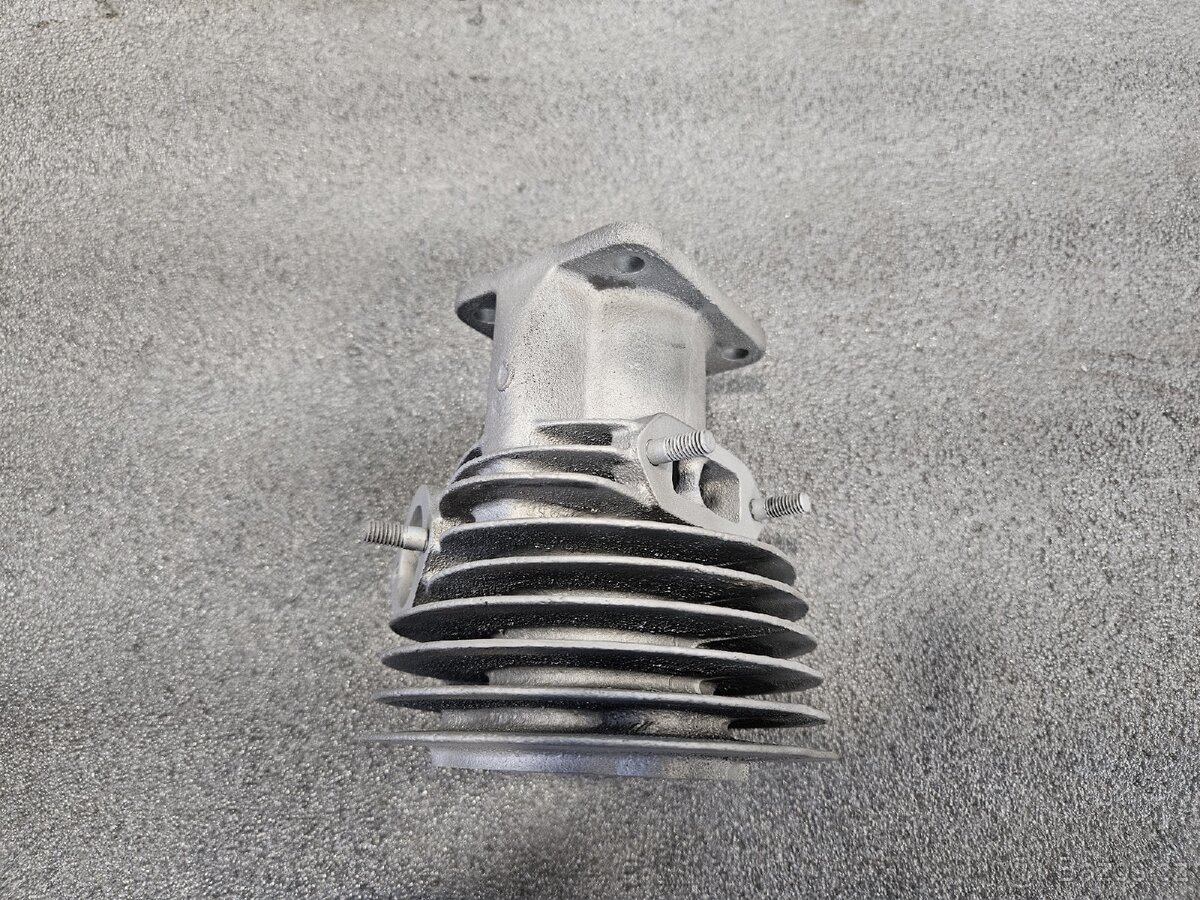 VÁLEC JAWA ROBOT - 10