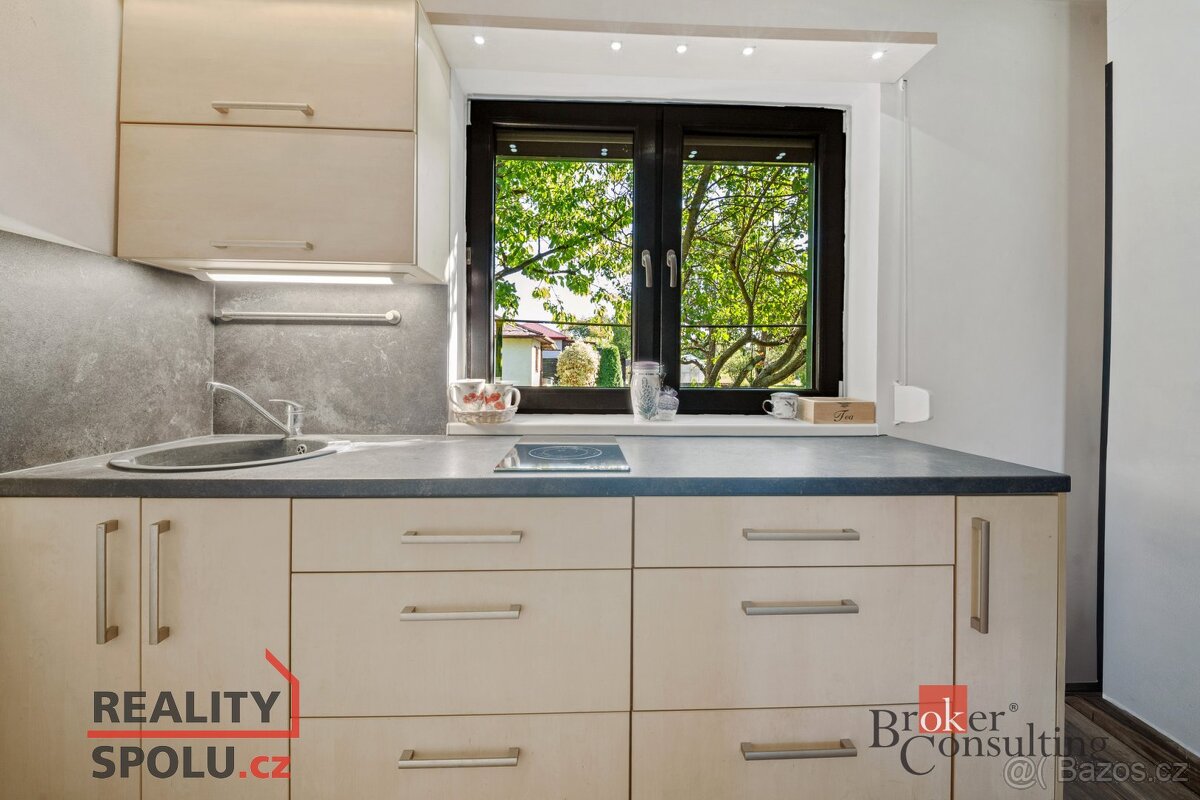 Prodej, domy/chata, 64 m2, Rozkvět míru I E379, 50009 Hradec - 10