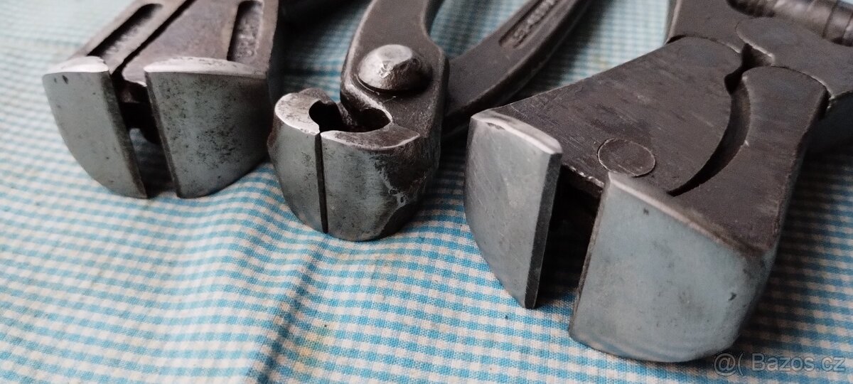 štípací kleště , štípačk funkční pěkné - 10