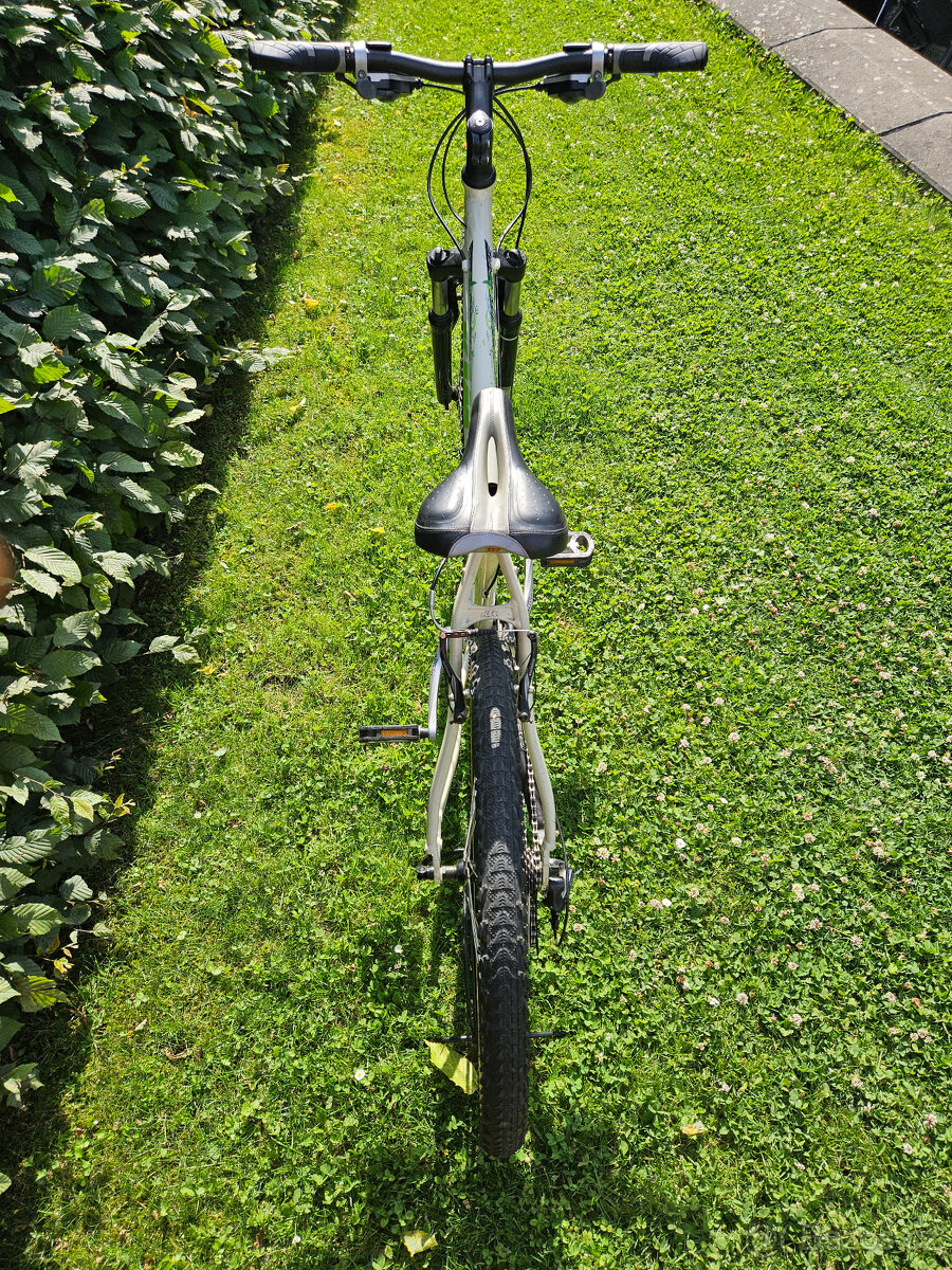 Dámské 26" horské hliníkové kolo KTM, rám 18" od 145 cm - 10