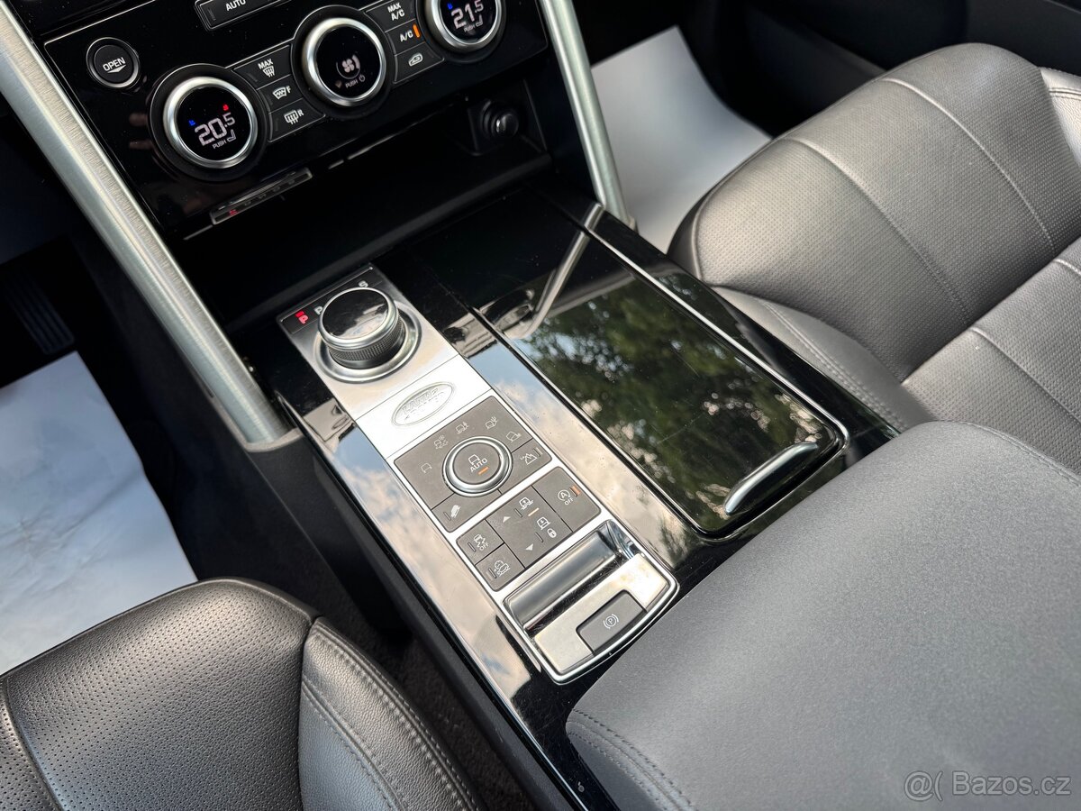 Land Rover Discovery 3.0 TDV6 AWD HSE ČR DPH - 10