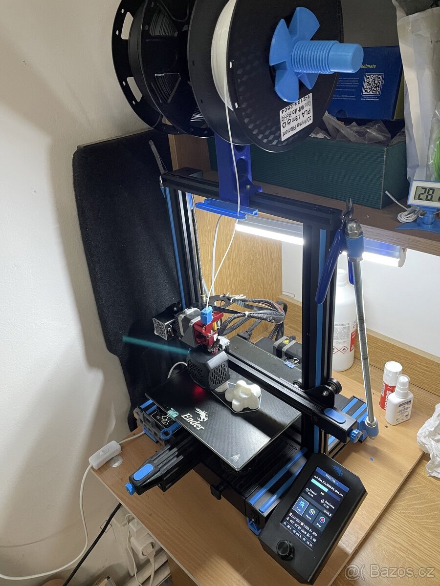 3D tiskárna Ender 3v2 upravenou - 10