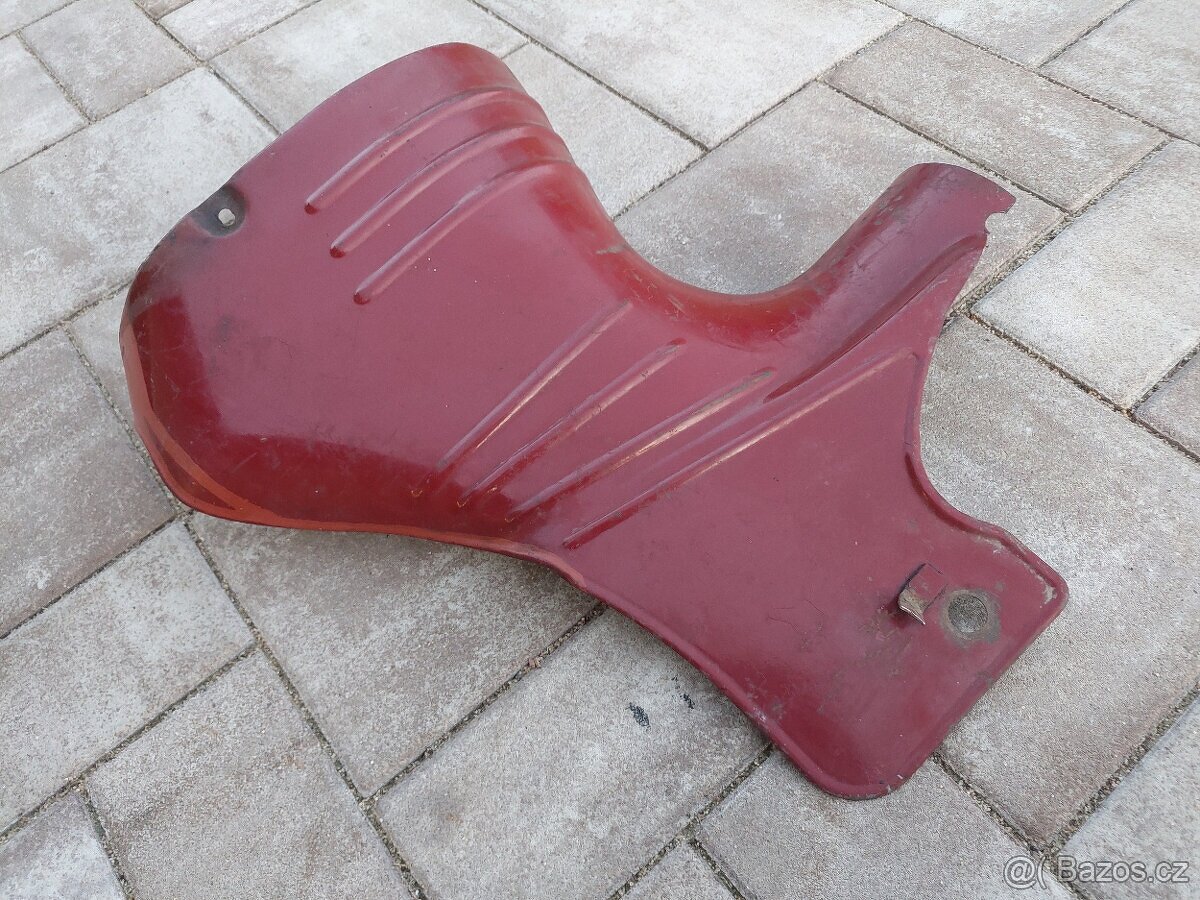 Jawa 550 parez - podsedlovy plech - 10