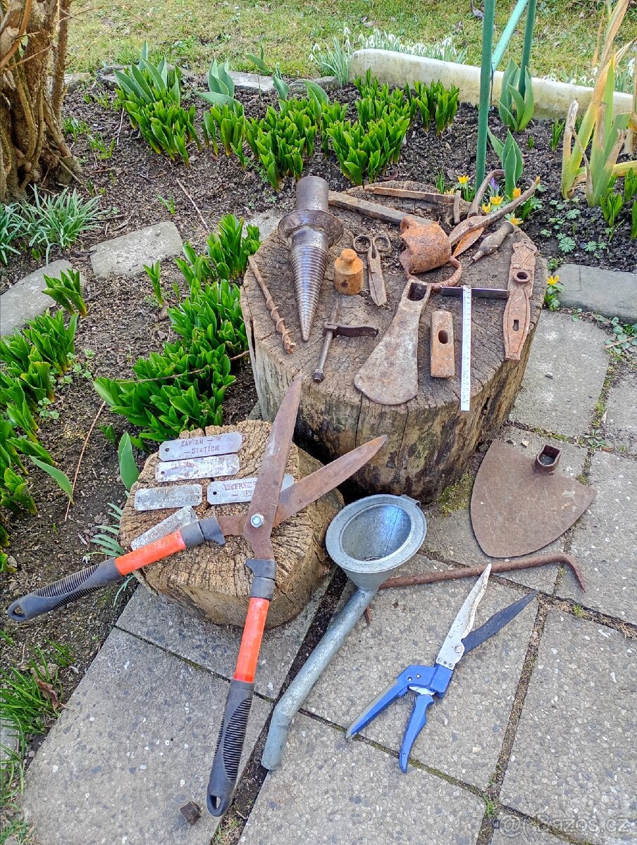 Různé Staré Nářadí - 10