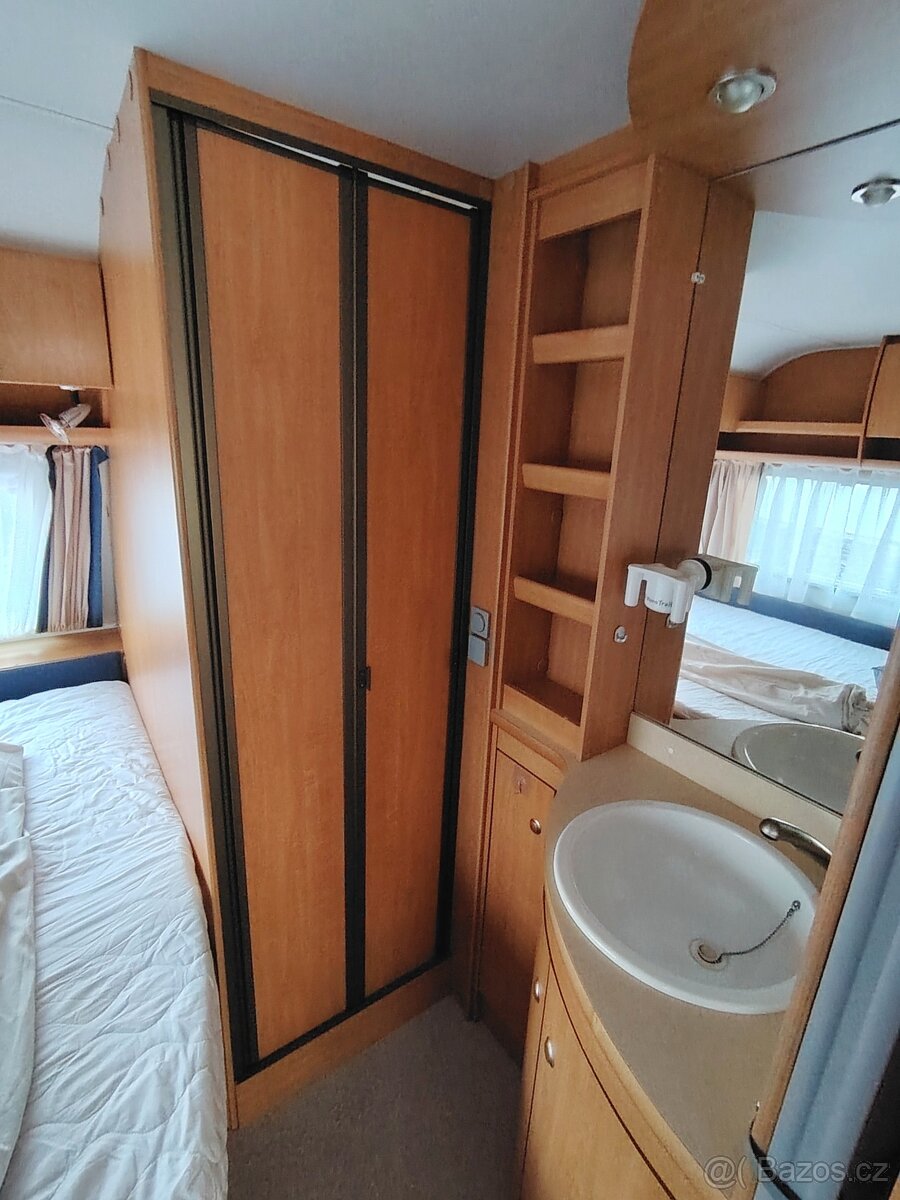 KNAUS Eifelland 465- 2003,mover, markýza, předstan, držáky - 10