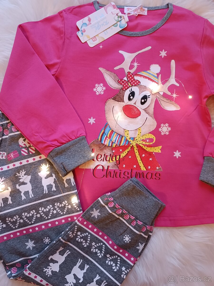 Vánoční dívčí pyžamo - 10