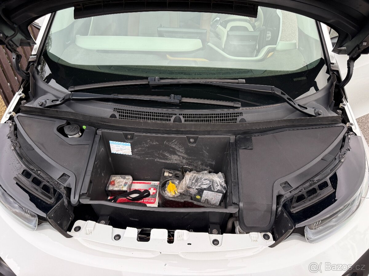 BMW i3 REX 125kW, r.v. 2015, Tepelné čerpadlo, DPH - 10