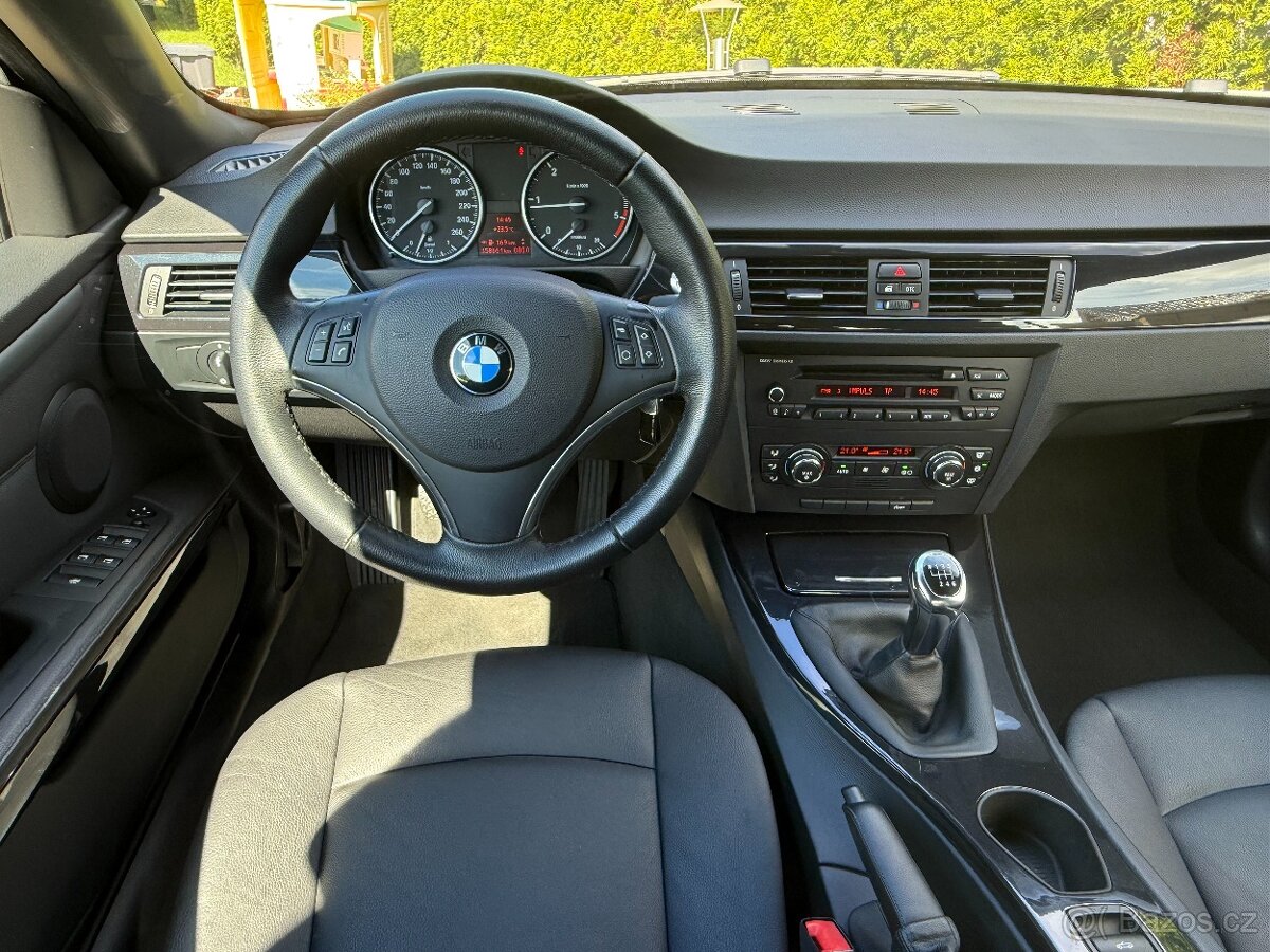 BMW 320D 130kW KABRIO / 1.Maj-04/2009-158.661km / TOP STAV - 10