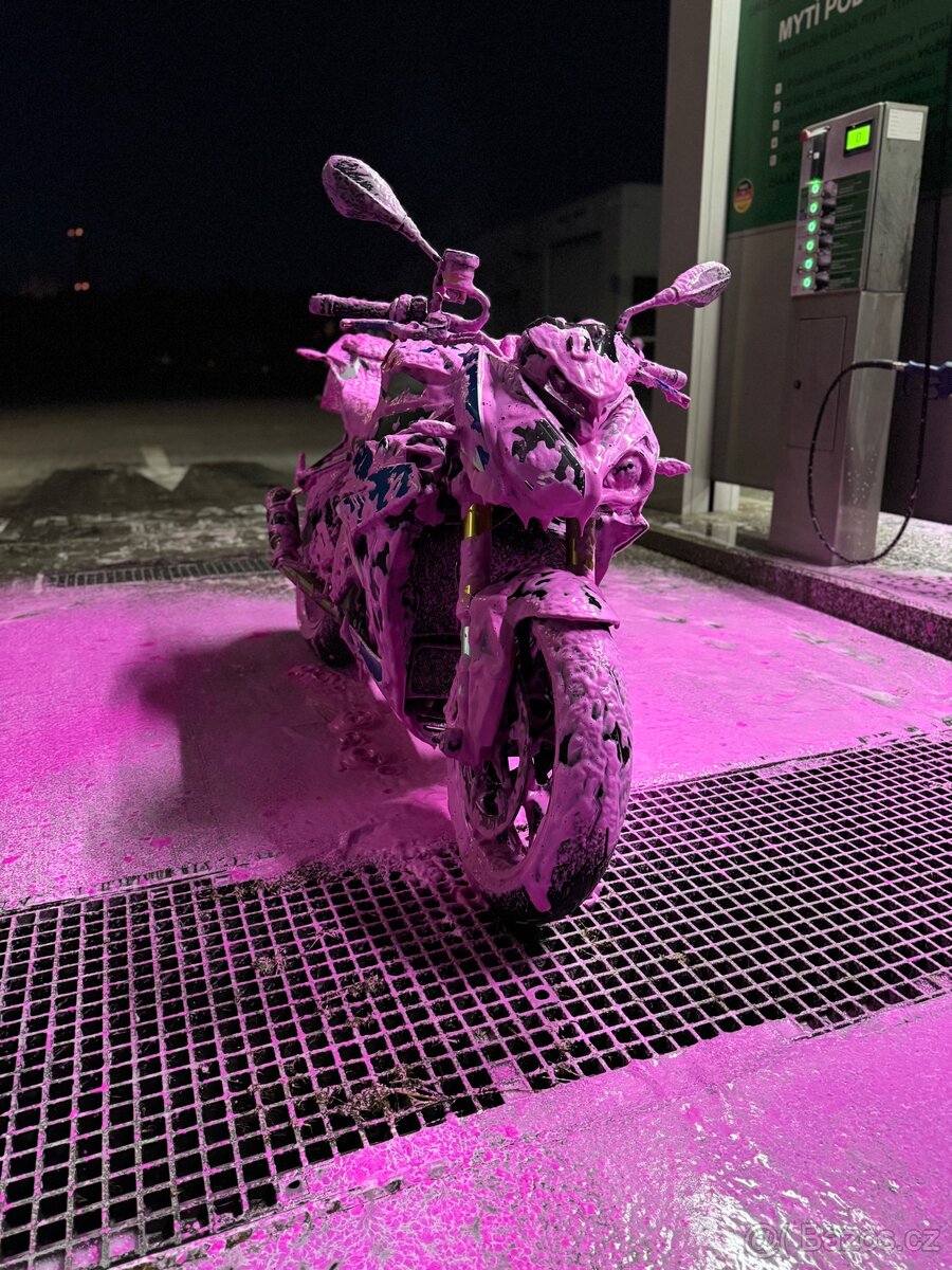 BMW S1000R 2015 - 10