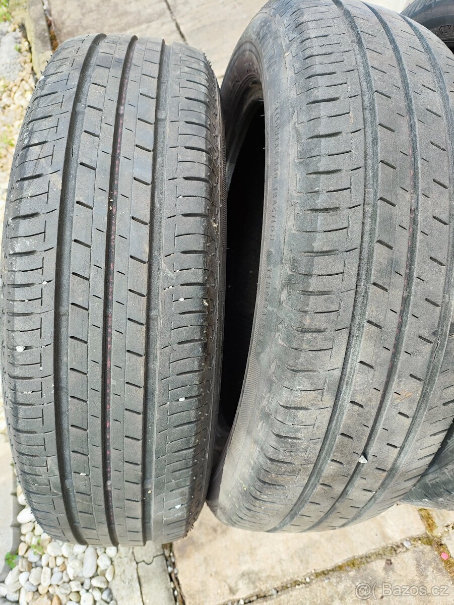 4x zimní a 2x letní pneu 175/60 r16 - 10