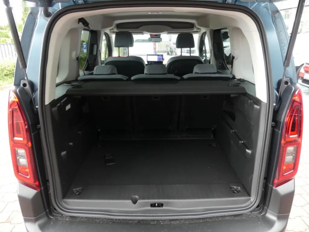 Citroën Berlingo, MAX Diesel 130k Automatic - 10