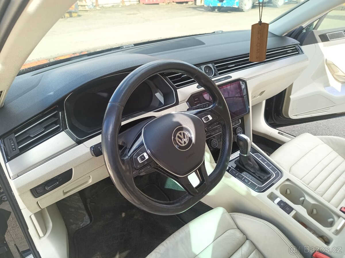 Passat 2.0 BiTdi - 10