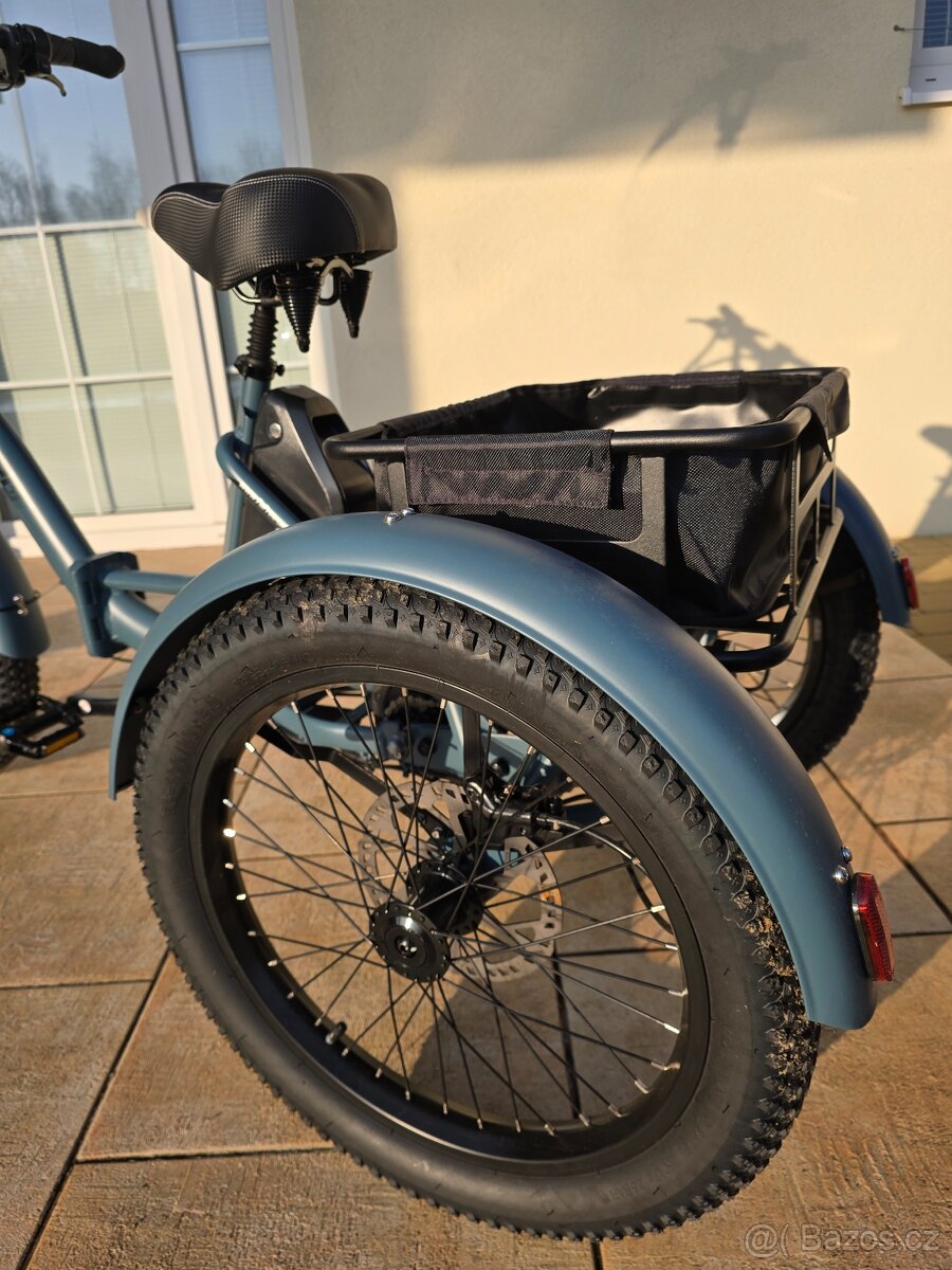 Elektro tříkolka - 10