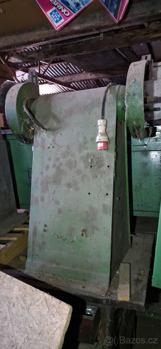 Vybavení dílny Bruska Vrtačka - 10