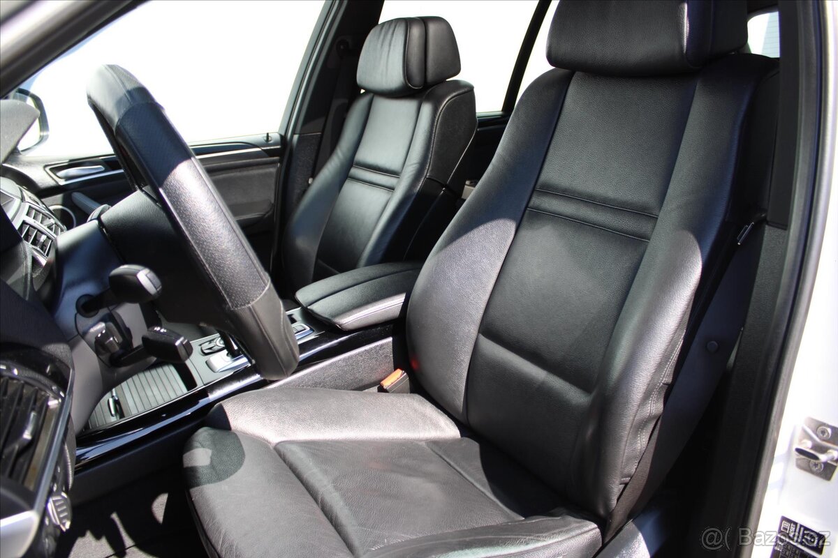 BMW X5 xDrive 40d M PAKET 7-MÍST (2012) - 10