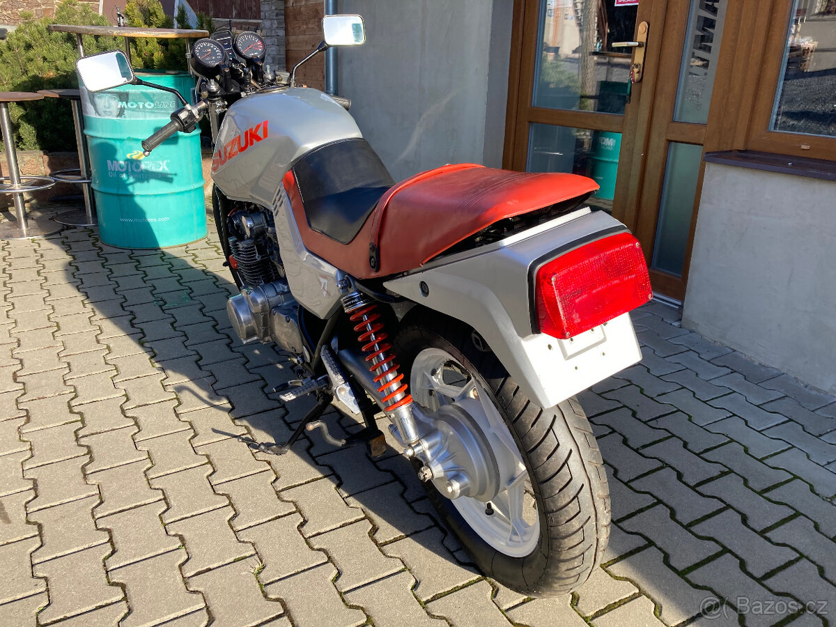 Suzuki GS 650 G Katana - 10