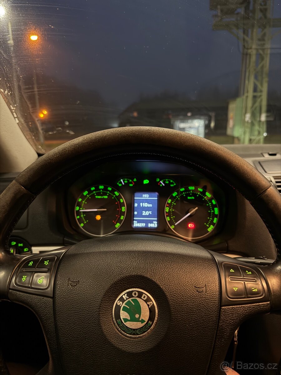 Škoda Octavia 2 SCOUT 2.0TDI 4x4|VÝBAVA|STK - 10