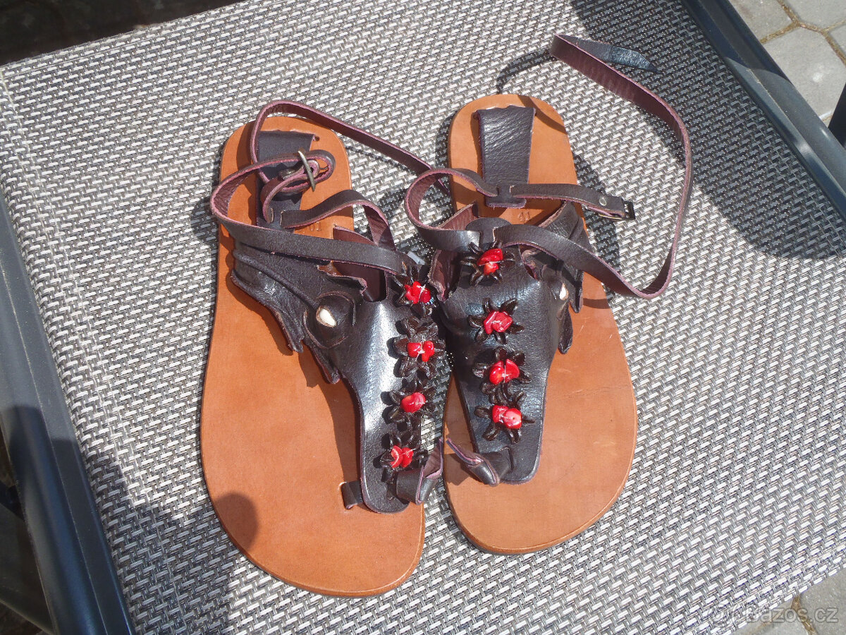 Prodám dámské kožené sandály - 10