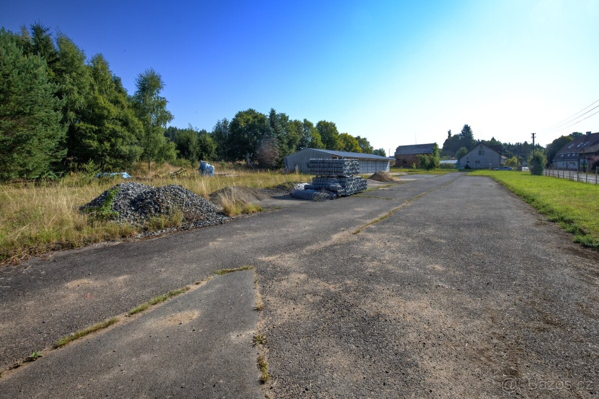 Prodej stavebního pozemku 5 987 m² se stavbou – Broumov - 10