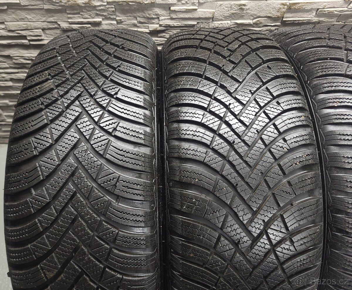 16" Originál VW Aspen 5x112 Golf 7 zimní pneu 7-8mm - 10