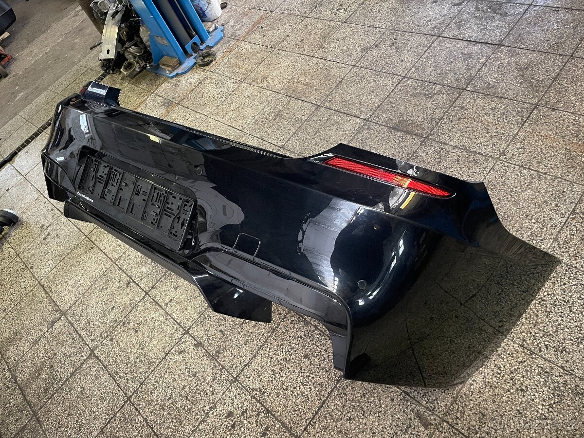 Bmw M6 f12 S63B44B 412kw náhradní díly najeto 17tis - 10