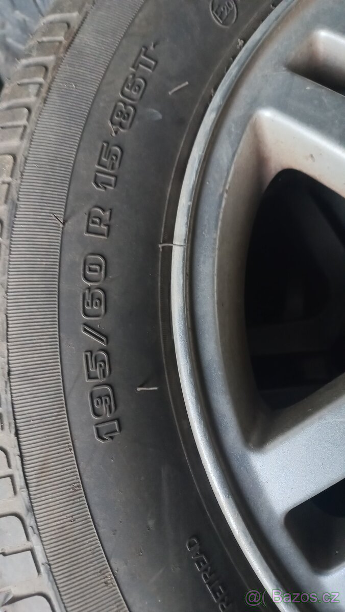 Sada kol Ford focus R15 - 10