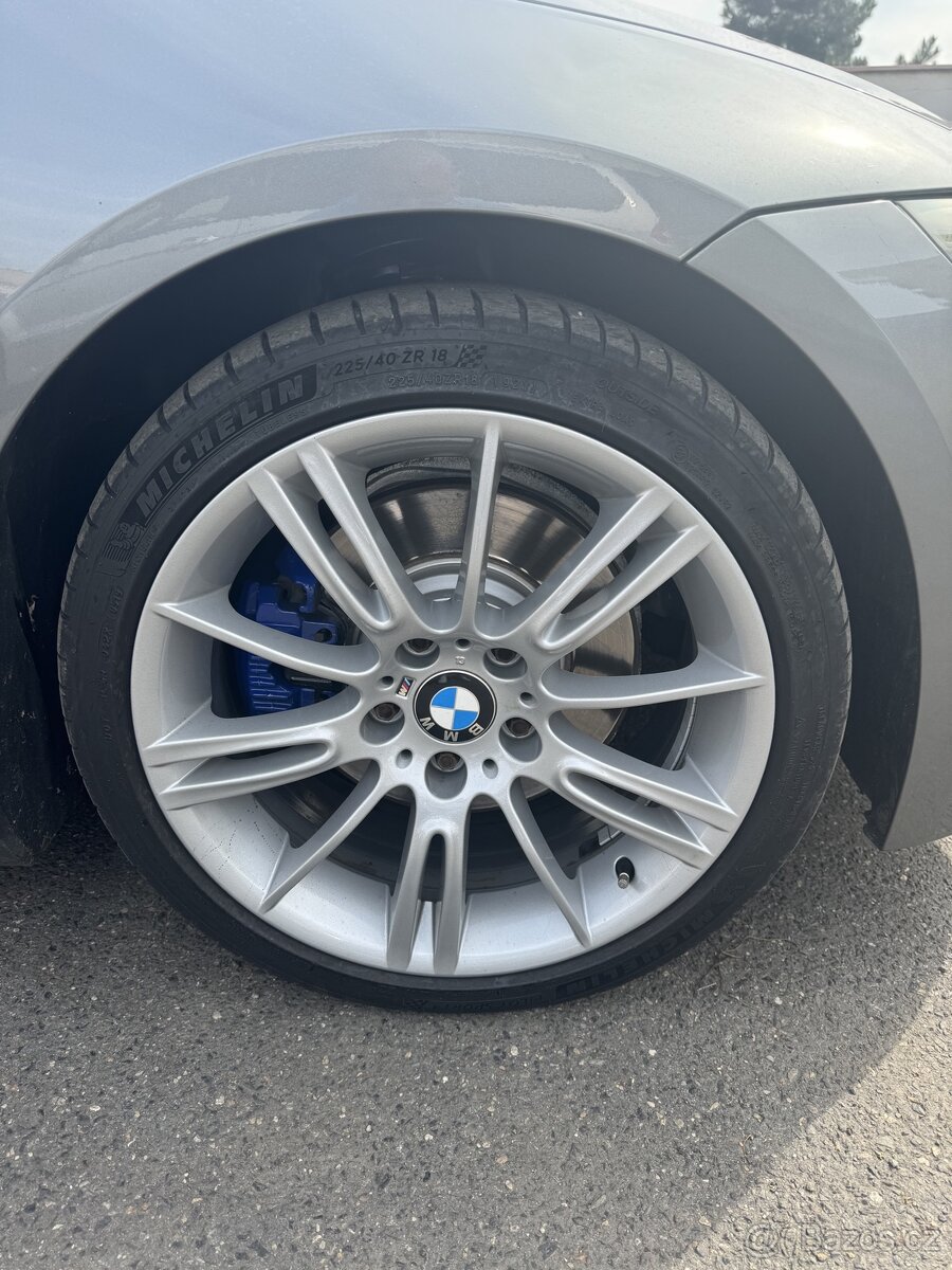 BMW e93 325d TOP STAV - 10