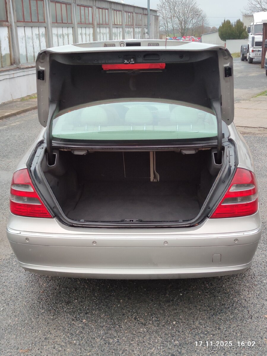 Mercedes-Benz E 220, 2.2cdi, 185tis. Km. - 10