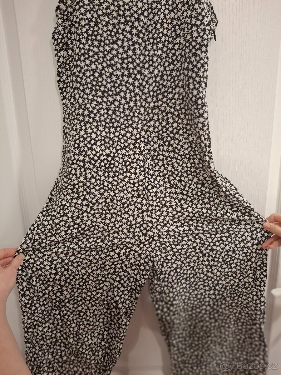 Oblečení holka 140,146,152 č.3 - 10