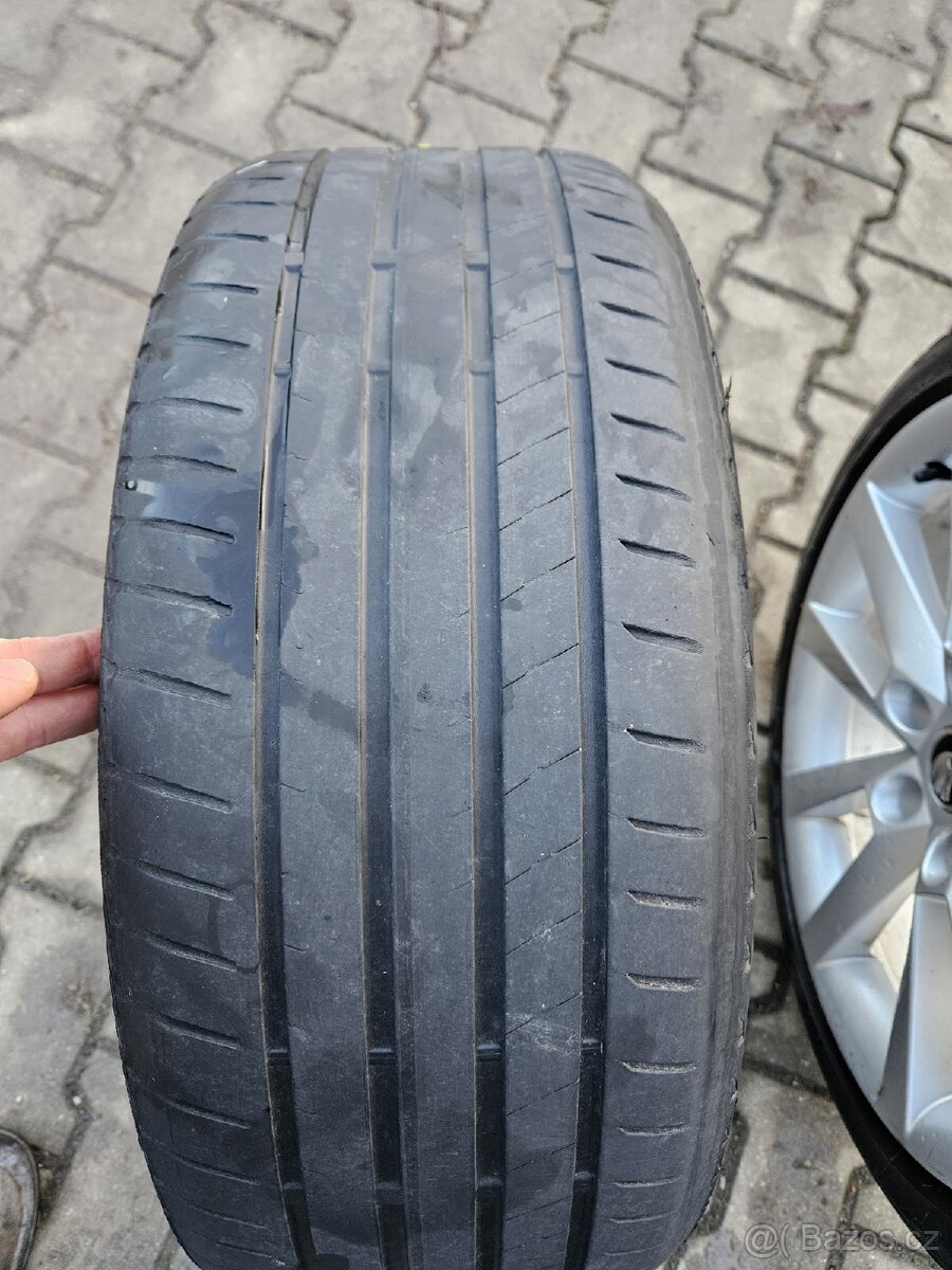 Sada kol 225/40R18 originál škoda - 10
