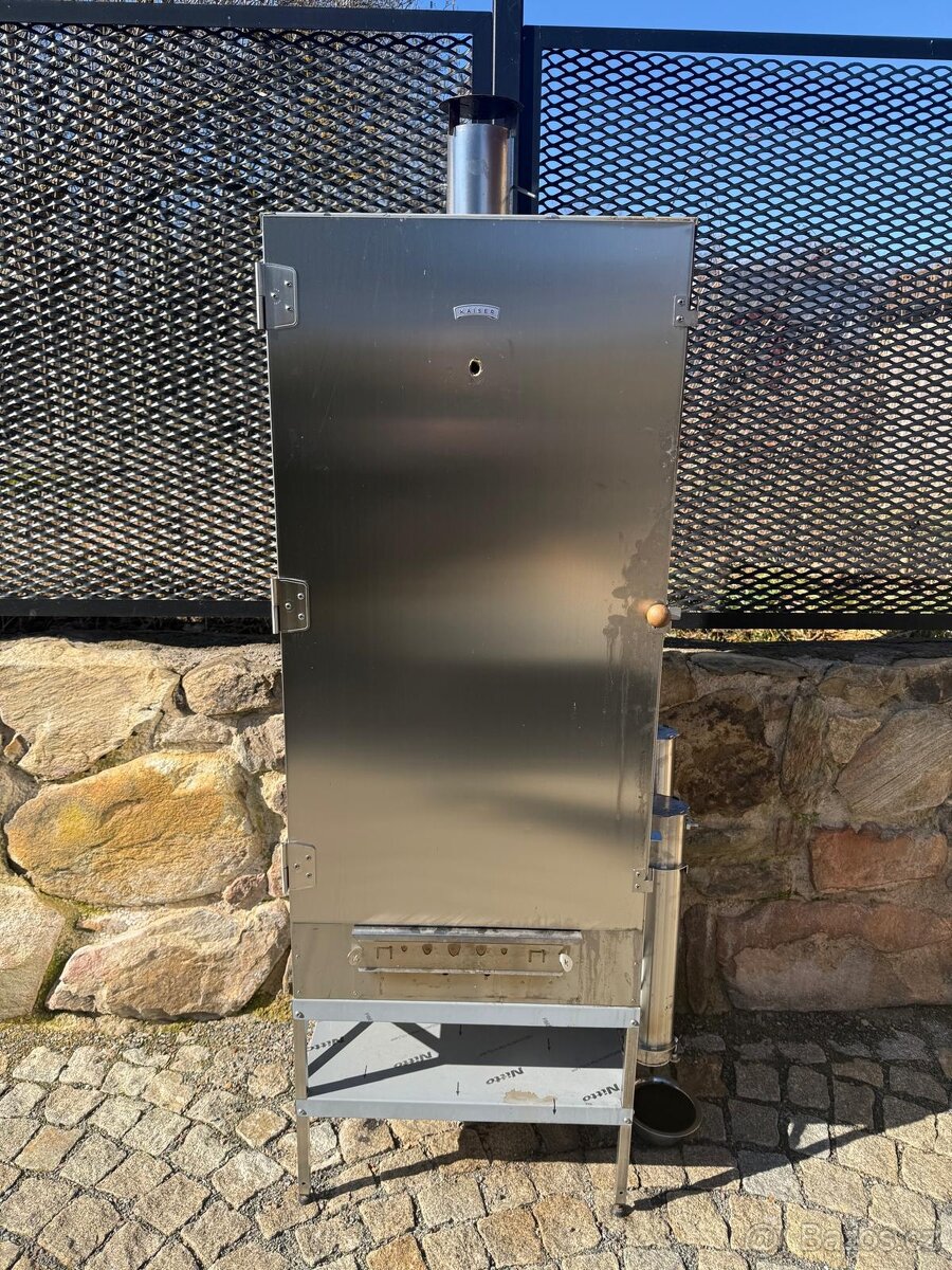 Udírna Smokemeister 200 - 10