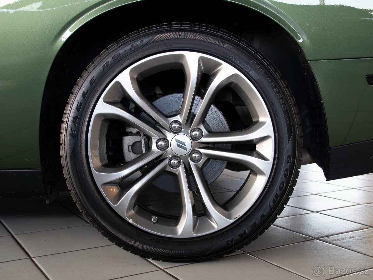 Dodge Challenger GT - 10