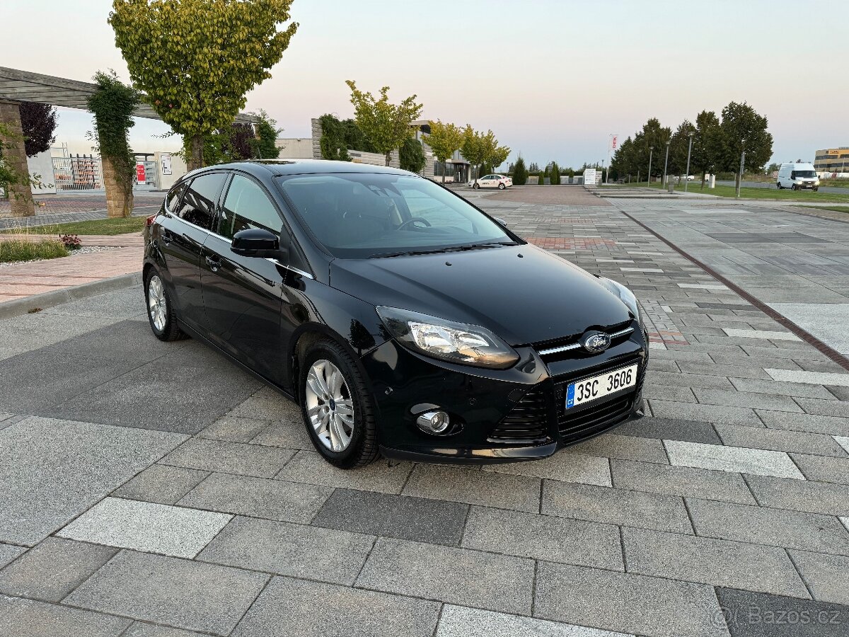 Ford Focus - 2012 - (vyhořelý) 1.6t 134KW - 170.455km - 10