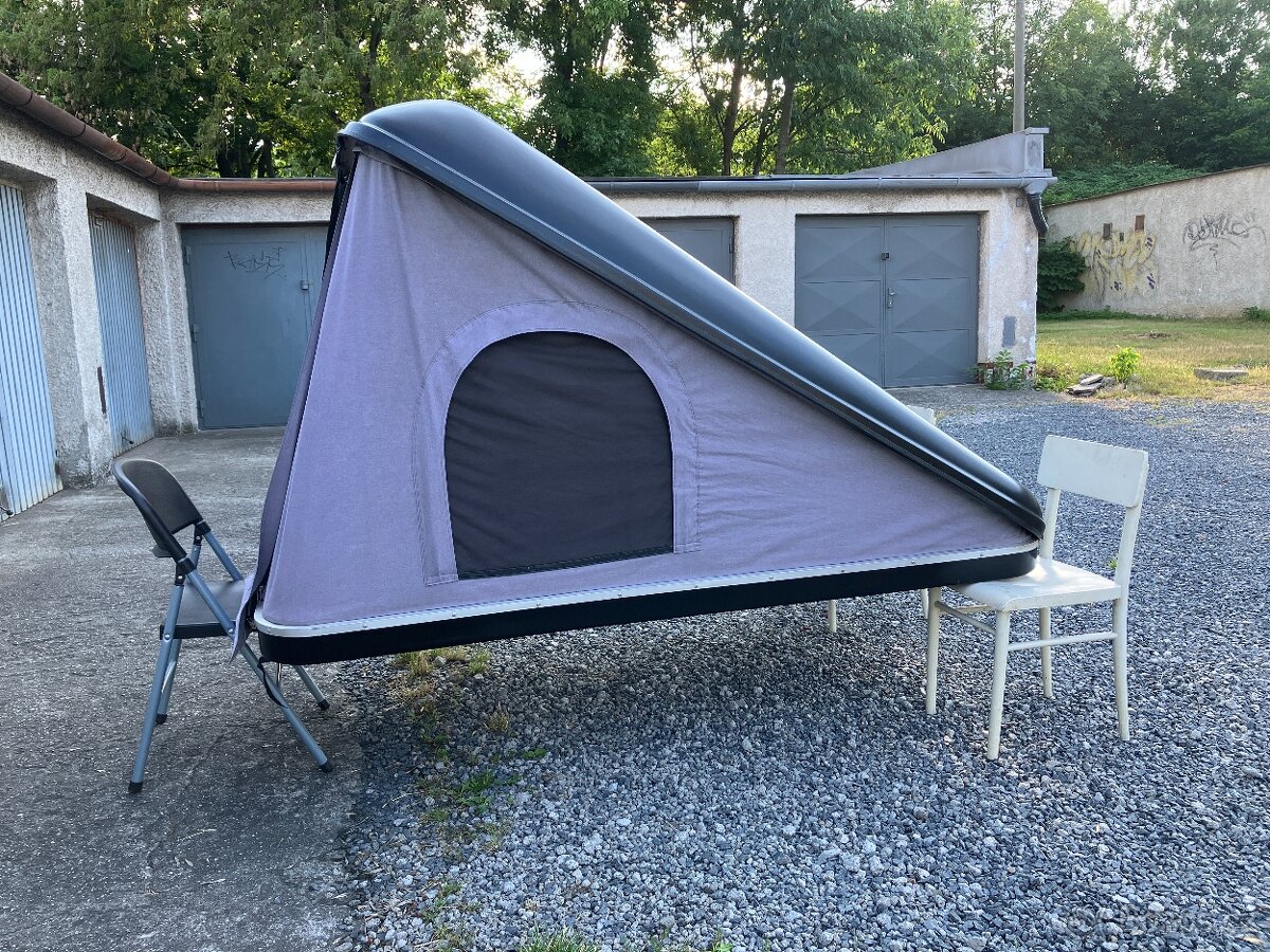 Střešní autostan - 10