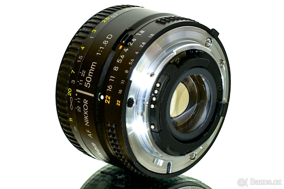 Nikon F100 + 1,8/50mm TOP STAV - 10