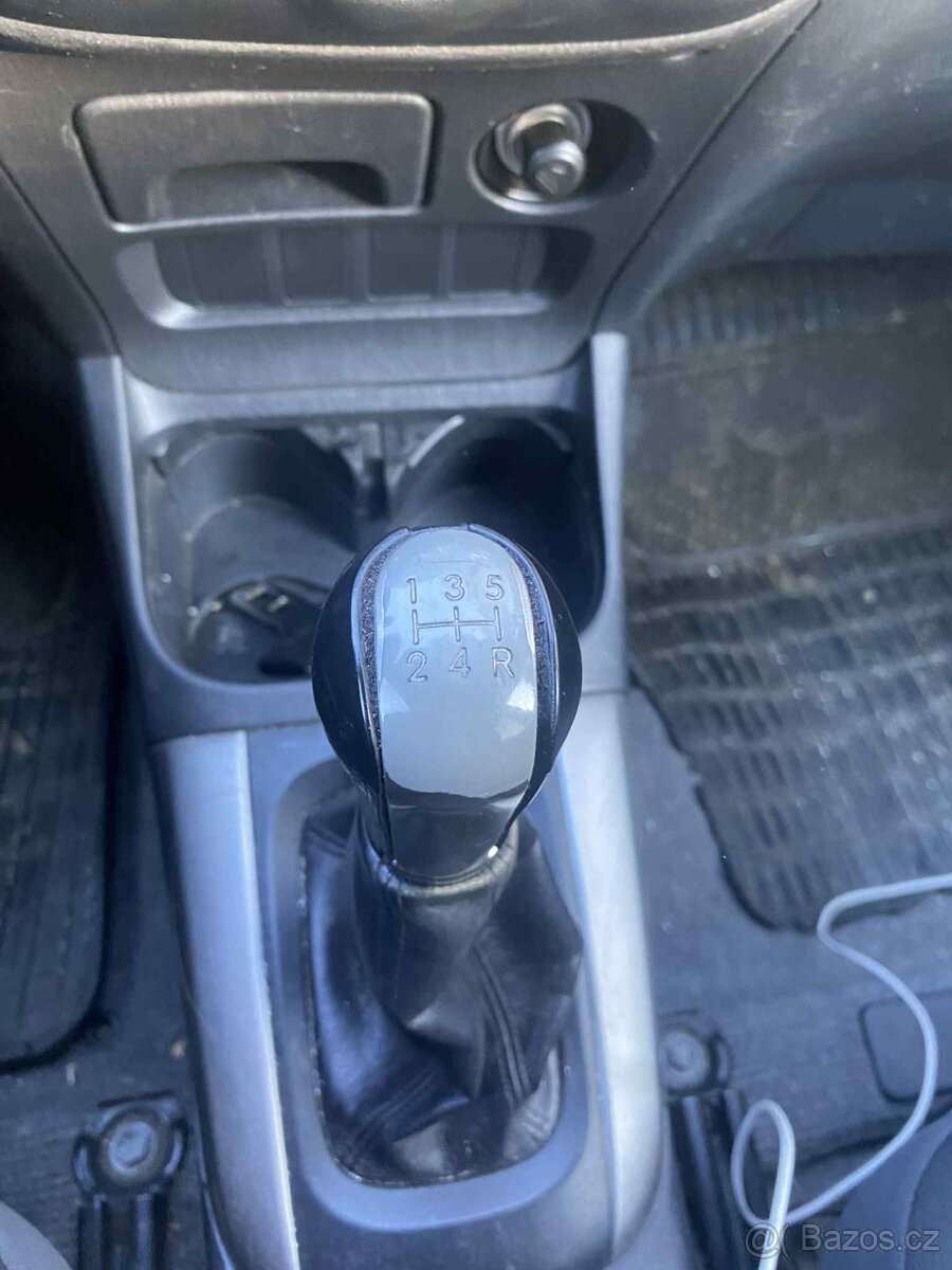 toyota rav4 - 10