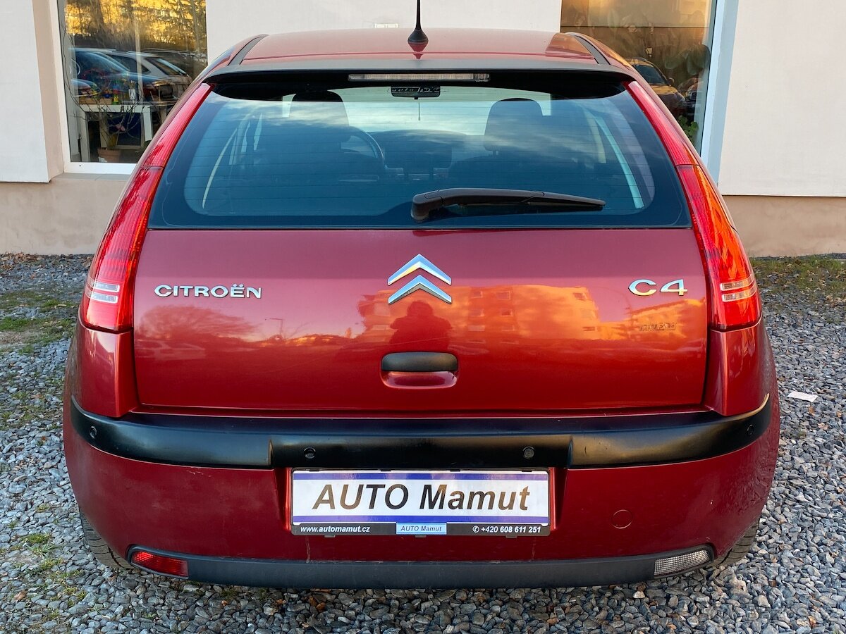 Citroën C4, 1.4 16v 65kW Nová STK - 10