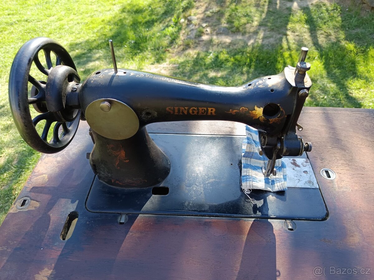 Šicí stroj - 10