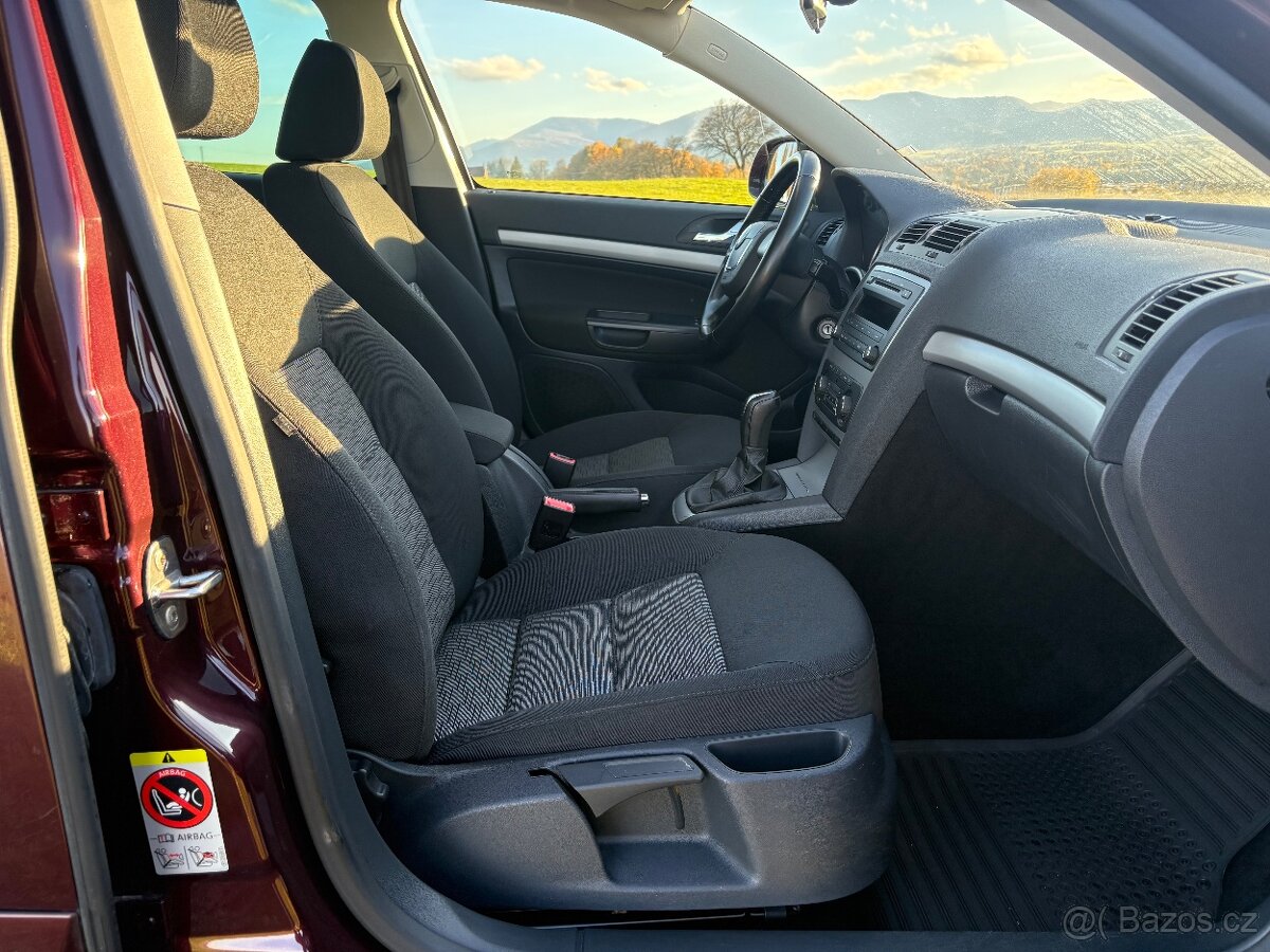 Škoda Octavia II Facelift 1.2TSI 77kW - R.v. 12/2012 - - 10