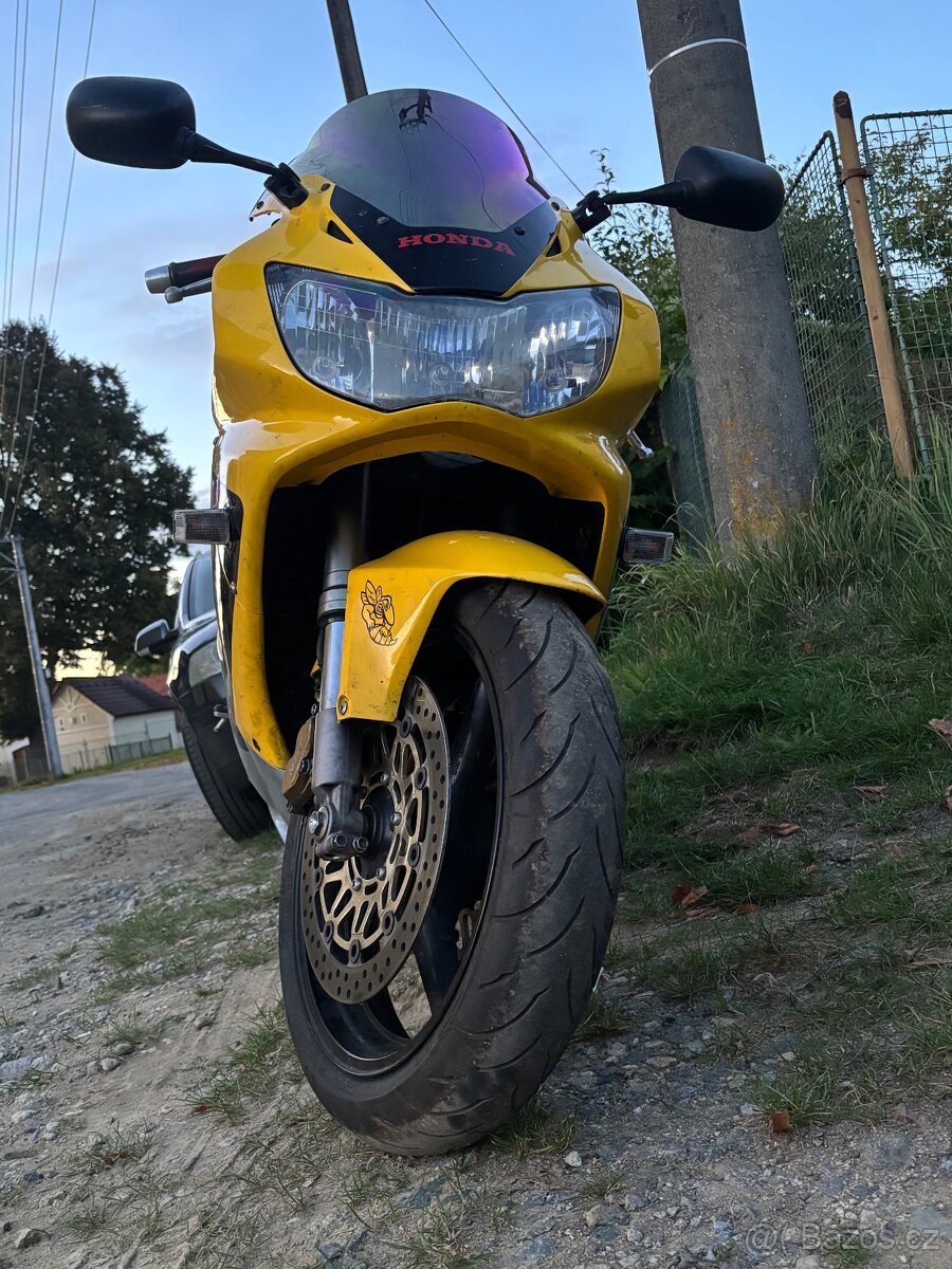 Honda CBR 929RR Fireblade - 10