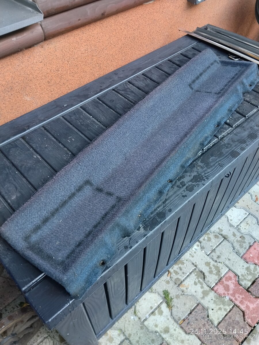 Volvo 740 Díly - 10