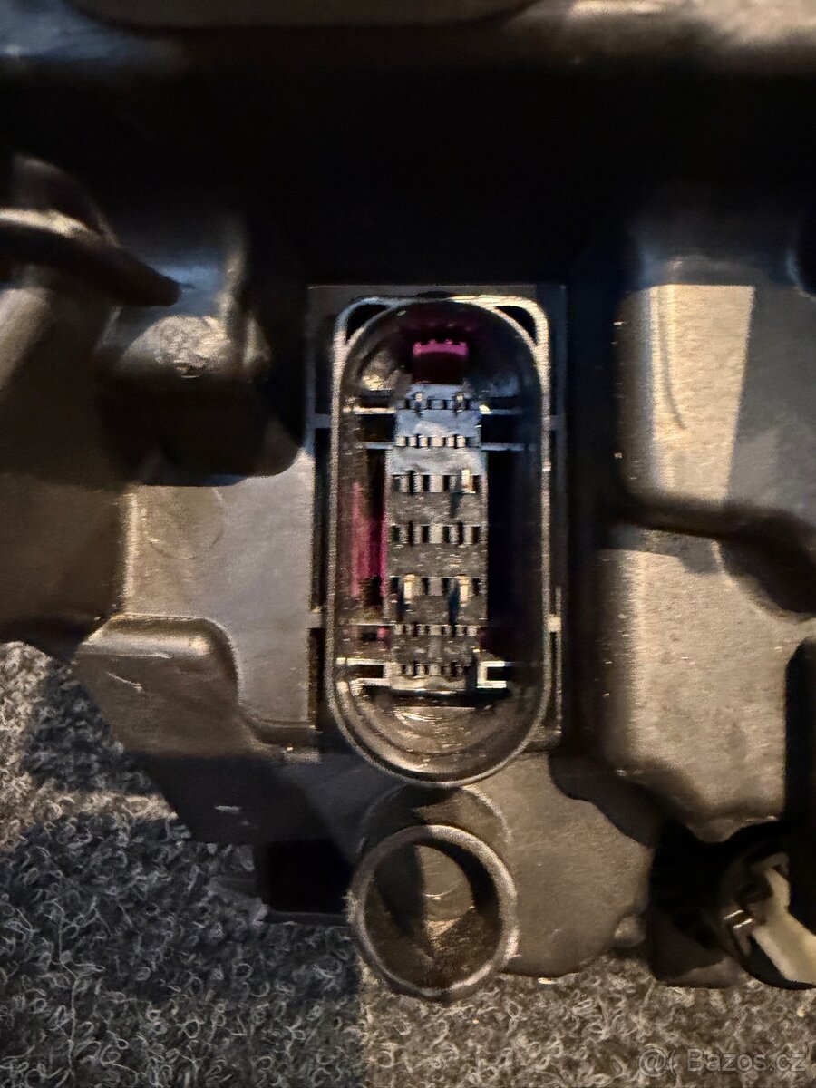 Volvo svetlo V60 , V60 ,V90 - 10