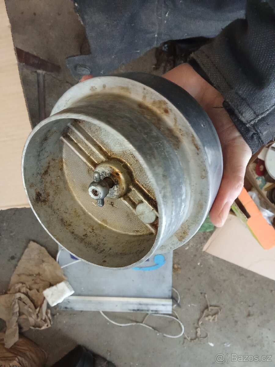 Uks robot typ e 20 - 10