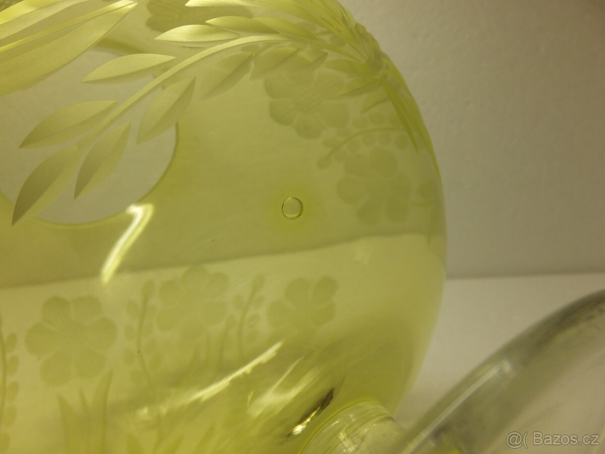 Obří krásná broušená žlutozelená číše obs. 2,7 l. - 10