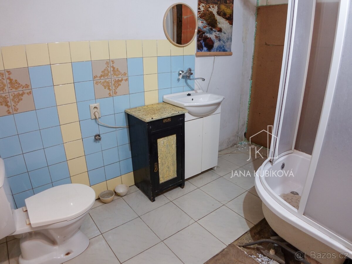 Přetvořte si tento dům k obrazu svému - RD Kyjov - 10