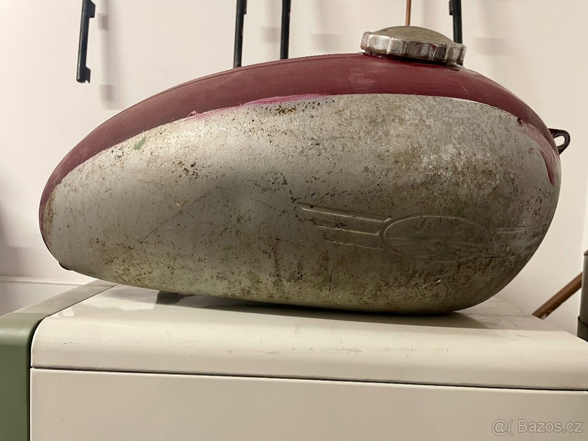 Nádrže 3 ks Jawa kývačka a panelka - 10