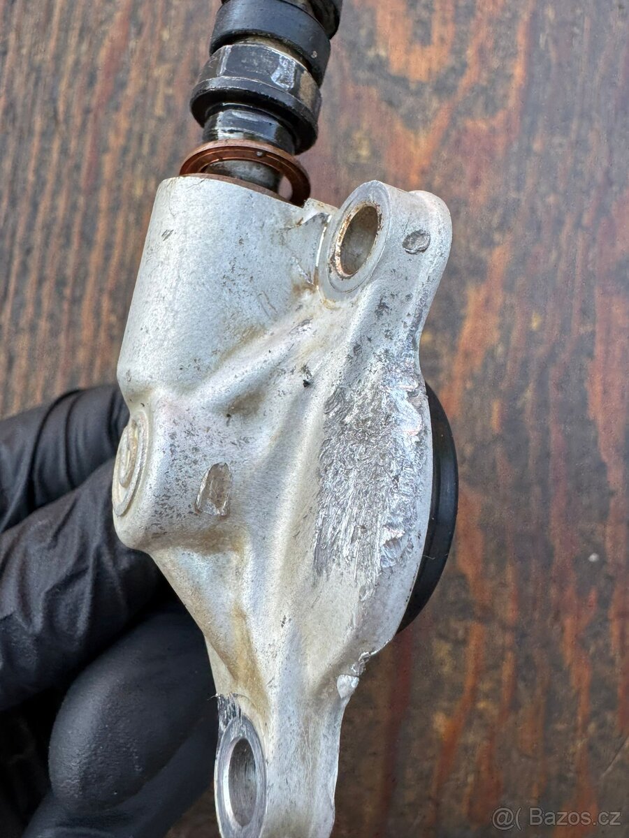 Píst spojky vysouvací koš přítlačného talíře ktm husqvarna - 10